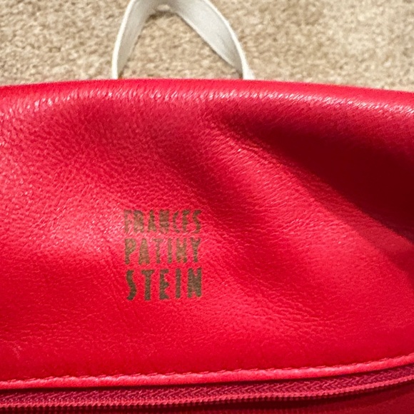 Elegant White and Red Women\'s Tote Bag